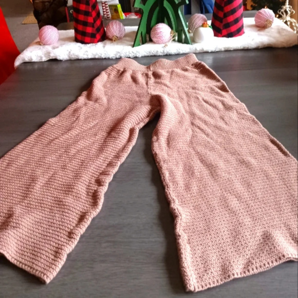 Sincerely Jules cozy Knit Wide-Leg Pants in Blush Pink. Size S - Picture 1 of 3